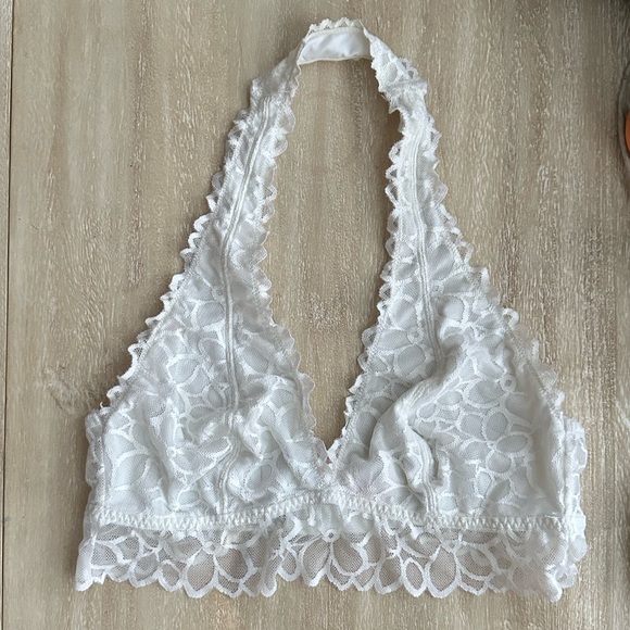 Victoria’s Secret lace halter top bralette - Picture 1 of 3
